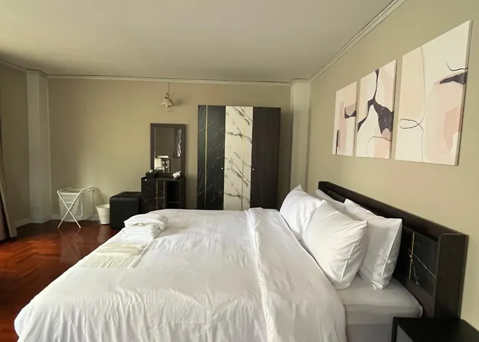 Urban Grace Holiday home *